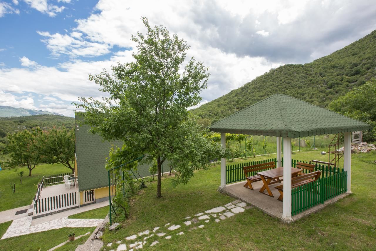 Загородные дома Cozy House Ostrog Никшич